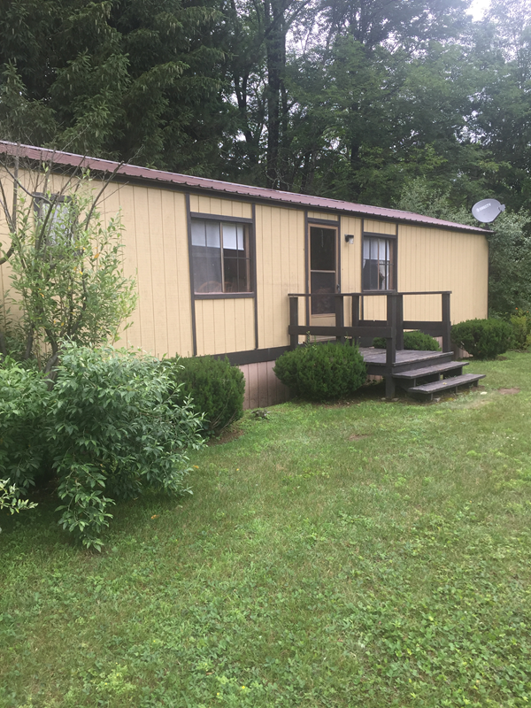 Cabin rentals by J&S Creekside Cabins along the Willowemoc Creek in Sullivan County